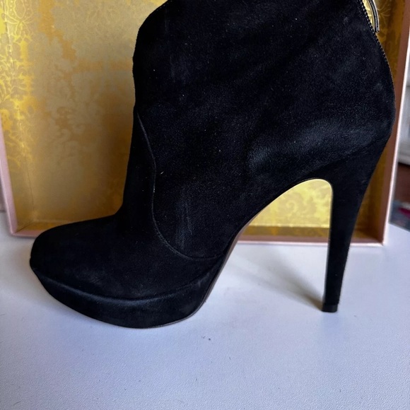 Alexandre Birman Black Suede Booties Zip Up 8.5 Boots - Picture 6 of 7